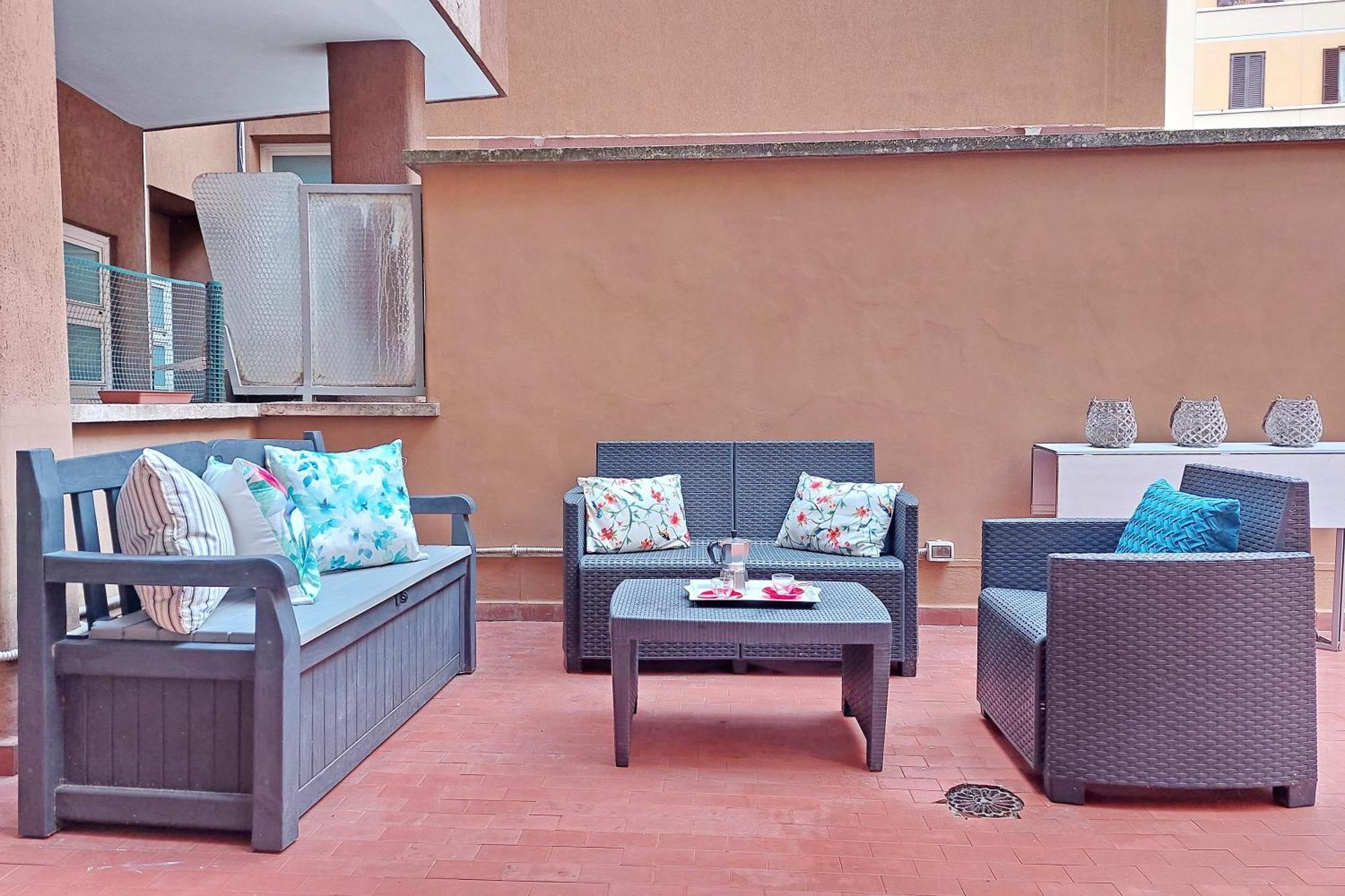 Apartamento New With Terrace - 150m Metro A